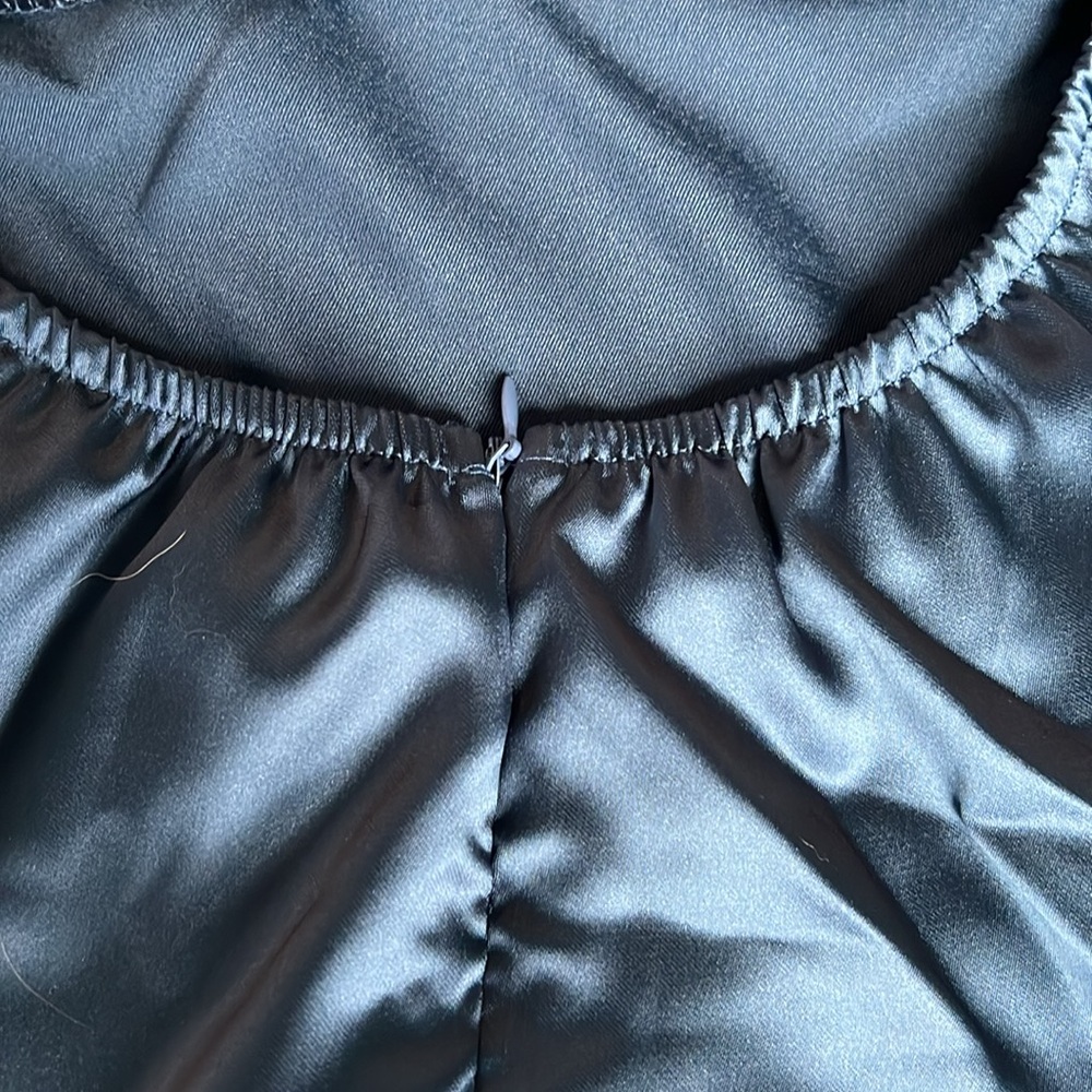 Dress size M for Prom or spring formal. Satin/poly. Photos don’t do justice. - Picture 5 of 5
